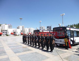 跃迪移动警务室亮相第八届中国新疆喀什中亚南亚商品贸易会