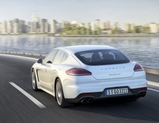 2014年 保时捷Panamera S E-Hybrid将全新推出