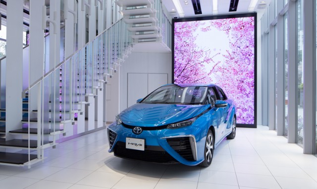 位于东京的及Mirai氢燃料汽车