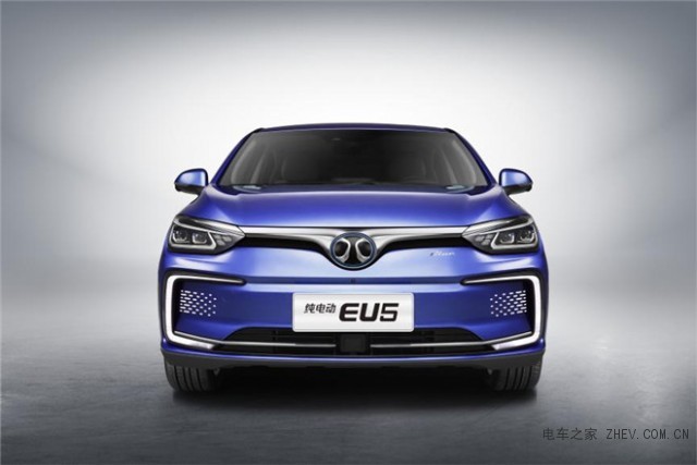 EX3量產(chǎn)車型首發(fā)！北汽新能源將攜全系車型亮相廣州車展