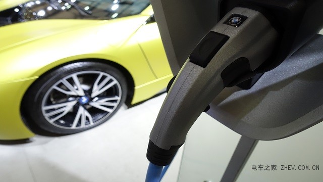 萬億新能源汽車世界:銷量增長與隱憂相伴