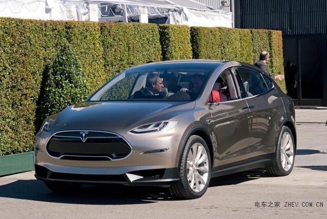 特斯拉Model X www.zhev.com.cn