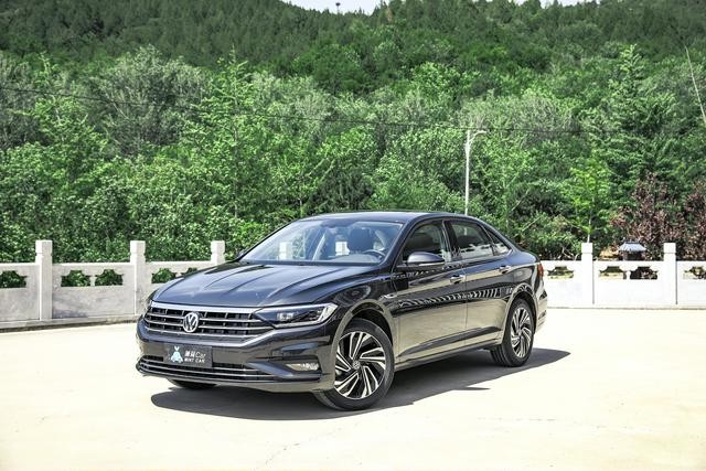 15万选购德系家轿一汽大众速腾和斯柯达明锐pro买哪个