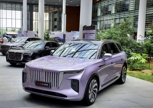 作为红旗品牌全尺寸智慧纯电suv,红旗e-hs9集中展示了红旗团队在电动