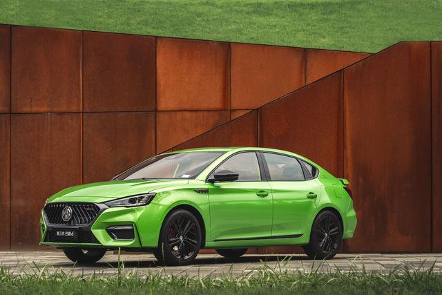 新款名爵6 PHEV将于7月10日预售，动力采用2.0T+电机