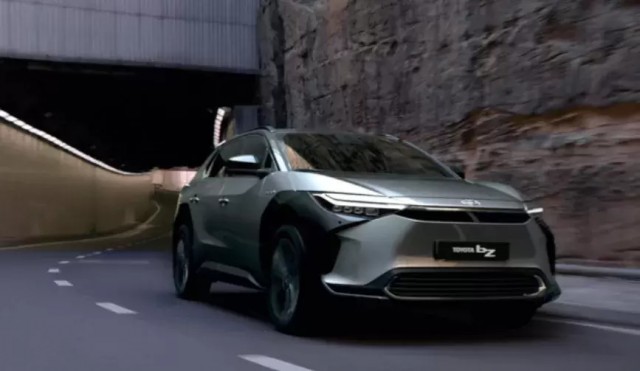 丰田bZ4X将于2022年初正式上市 定位双车战略车型