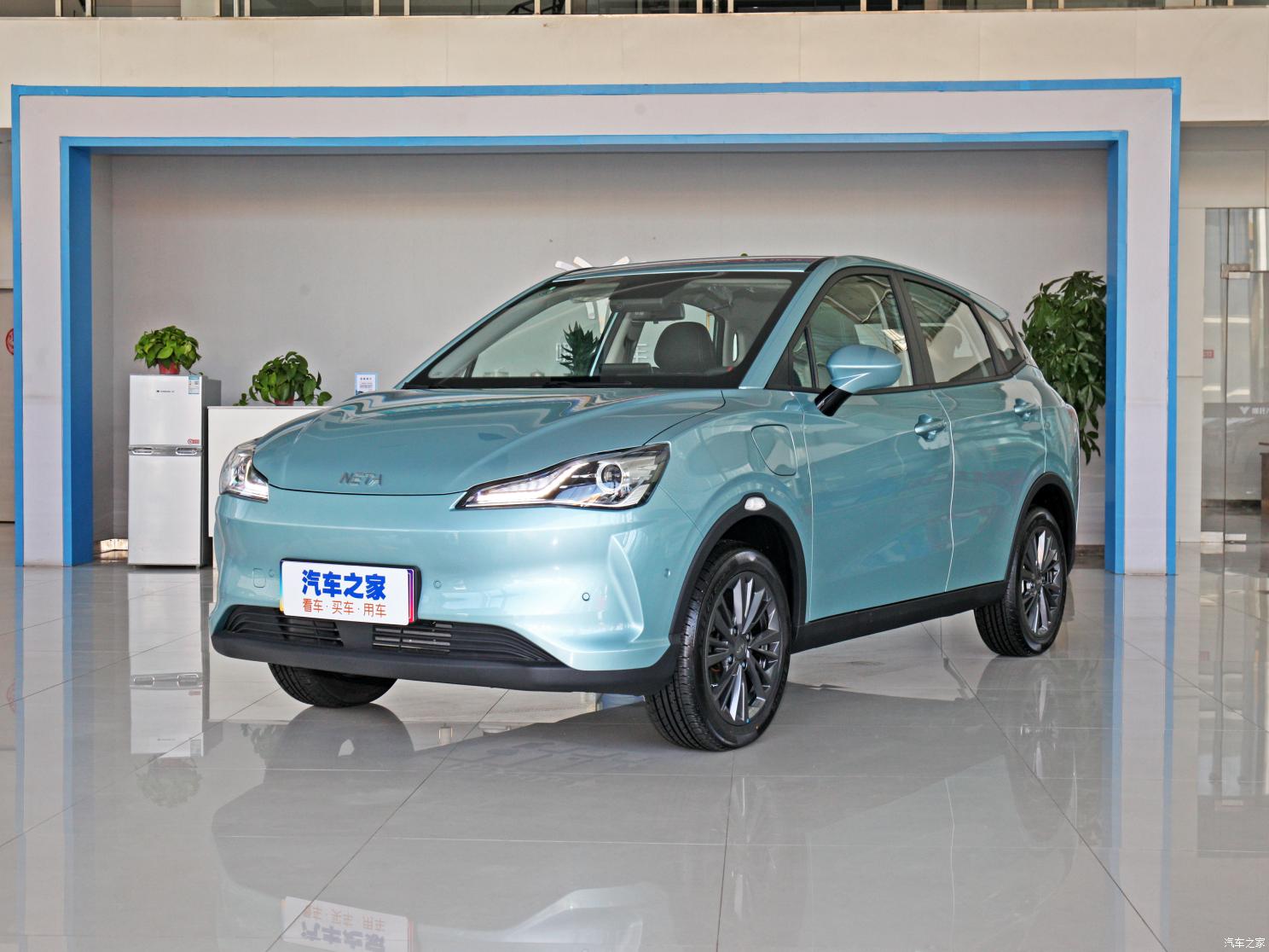 合众汽车 哪吒V 2022款 Pro 长续航智趣版