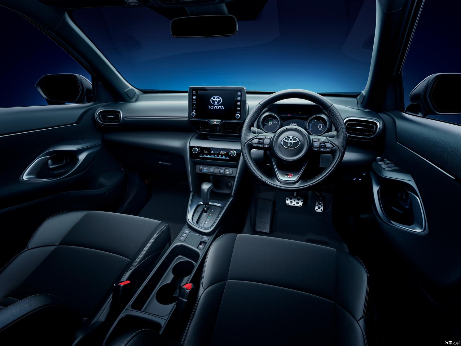 丰田(进口) YARiS Cross 2022款 Hybrid GR Sport 日本版