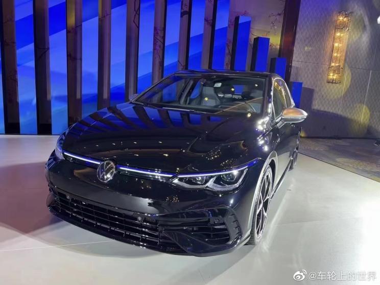 上汽奥迪 奥迪Q6 2022款 50 TFSI quattro 凌云版edition one 飞骑套装 6座