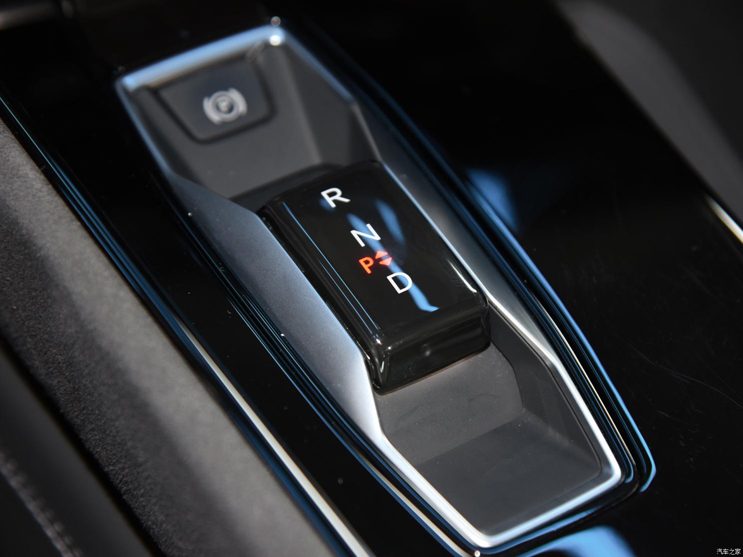 Audi Sport 奥迪RS e-tron GT 2021款 基本型