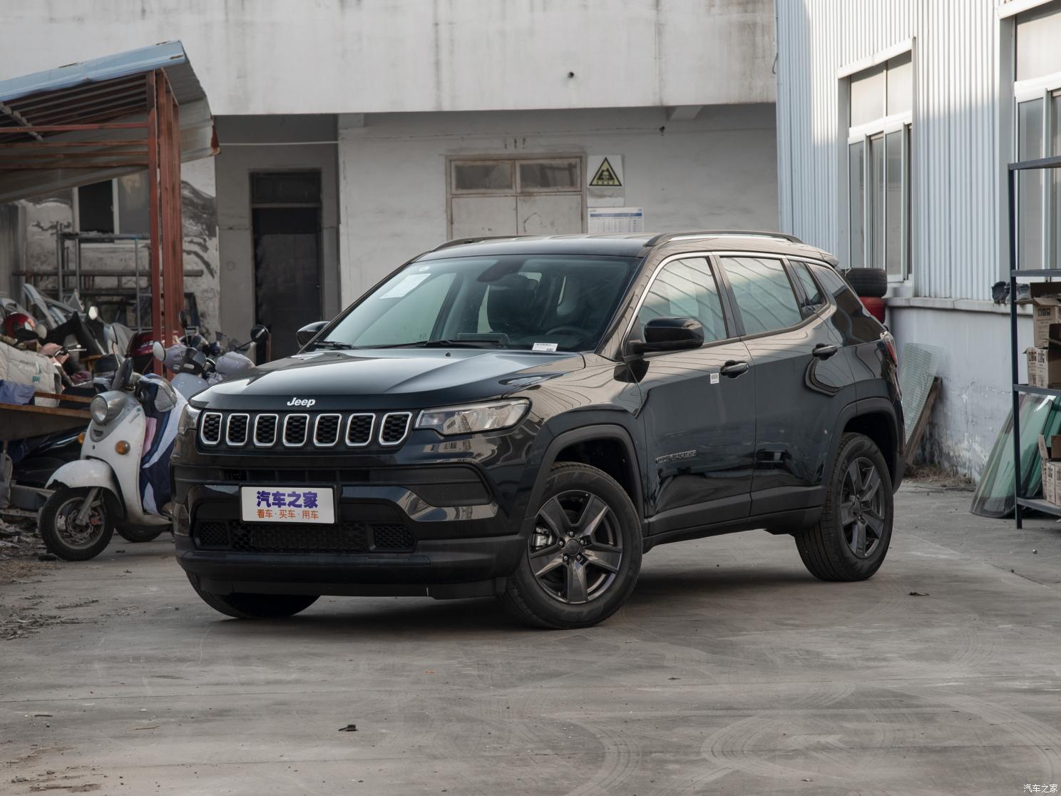 广汽菲克Jeep 指南者 2021款 220T 自动舒适版