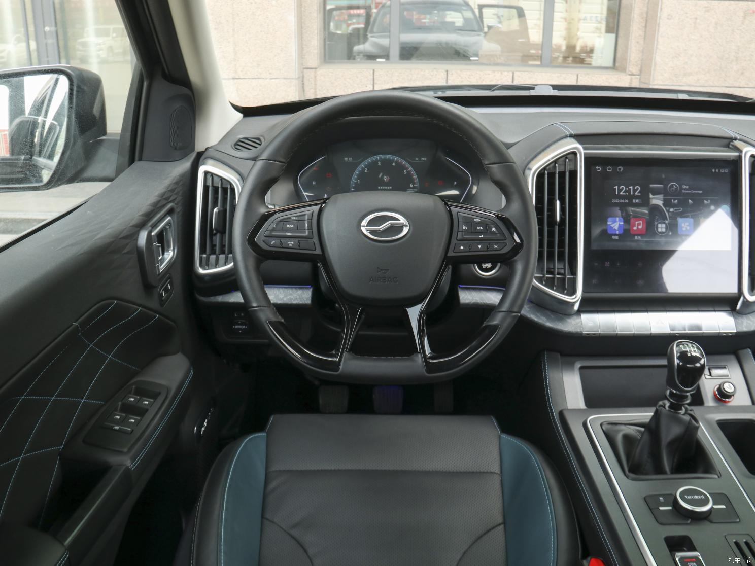 中兴汽车 中兴1949 2022款 2.3T商用版柴油手动两驱豪华型大双