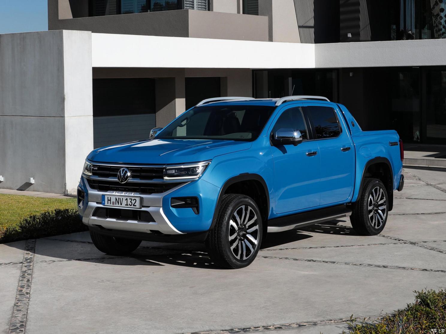 大众(进口) Amarok 2023款 V6 Aventura 4MOTION 欧洲版