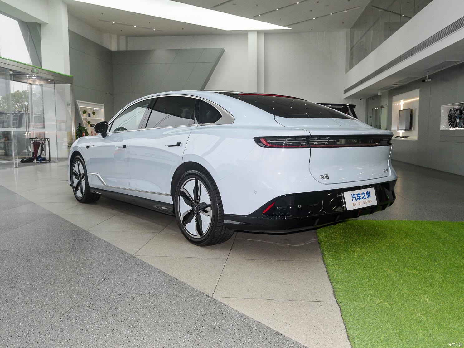 岚图汽车 岚图追光 2023款 旗舰版