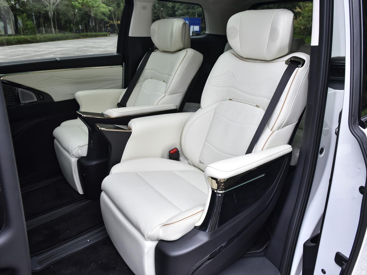 广汽乘用车 传祺E9 2023款 E9 MAX