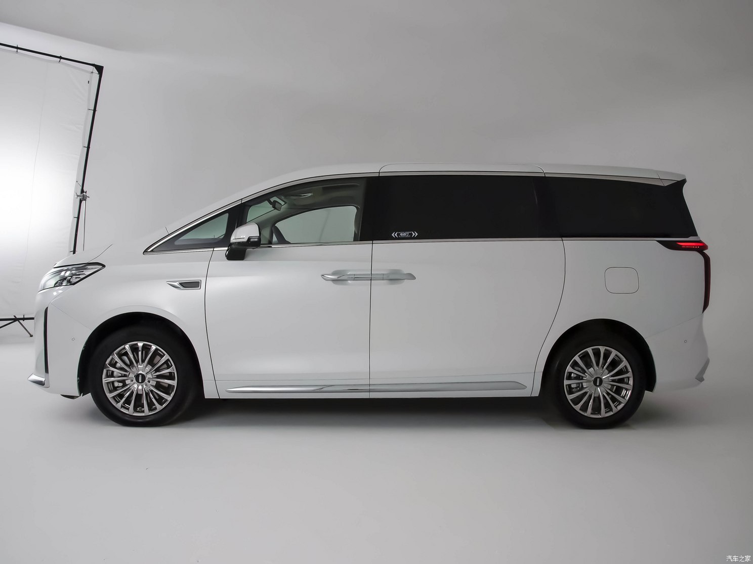 长城汽车 高山DHT-PHEV 2023款 基本型