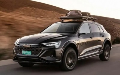 奥迪Q8 e-tron达喀尔版曝光 售价接近100万