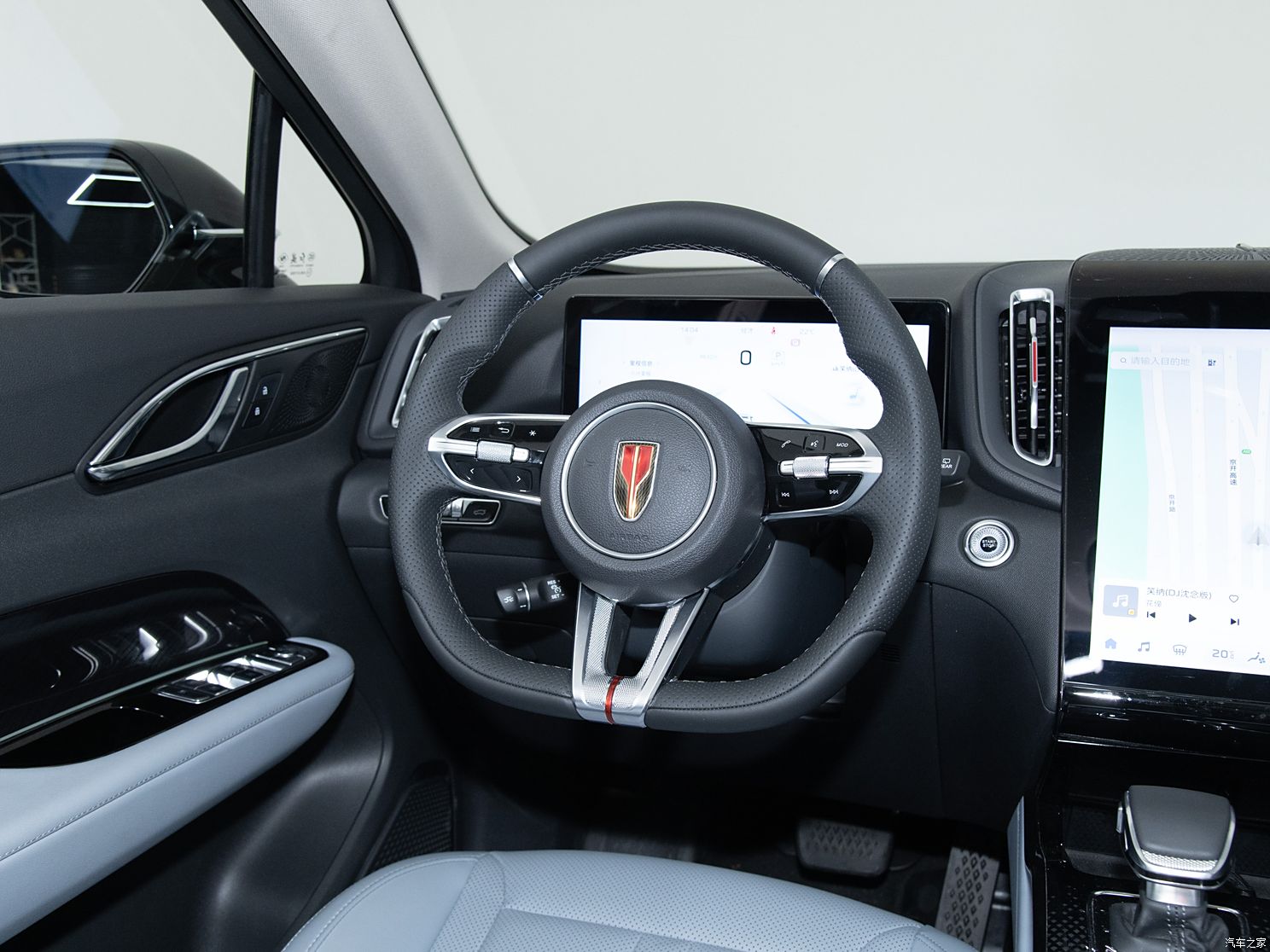 一汽红旗 红旗HS3 PHEV 2024款 PHEV 115km 劲为版