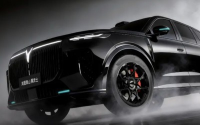 岚图泰山黑武士版更多官图发布 ，新车3月份上市