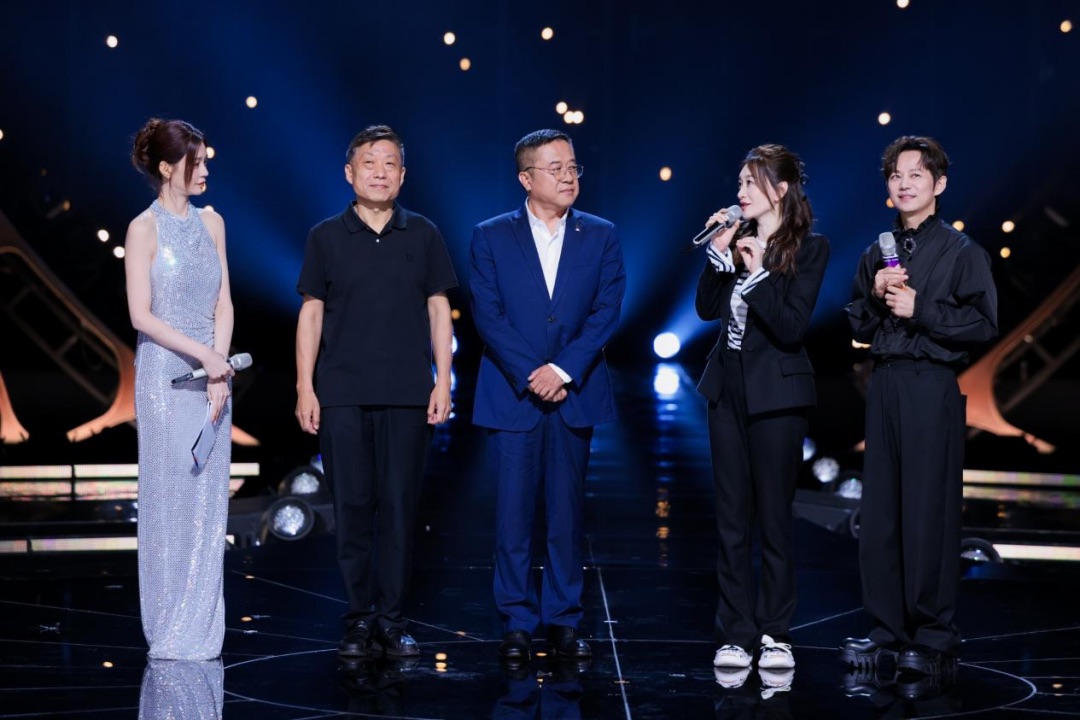 20260528_新闻稿_阿维塔、宁德时代与湖南卫视芒果TV战略签约 9大顶流IP联动共创品牌跨界新路径661.jpeg