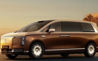尊界V800官图正式发布 定位大型MPV