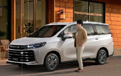 2026款上汽大通G50上市，提供燃油/插混动力可选